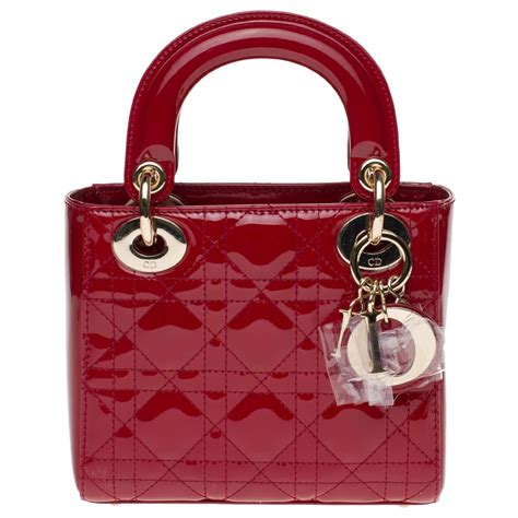 red lady dior.